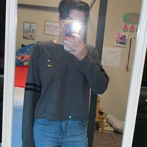 Gray crewneck long sleeve top| Mickey mouse|